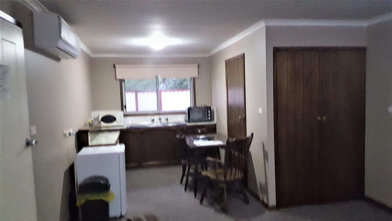 Cardigan Lodge Motel バララット エクステリア 写真